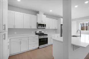 4313 Mount Tabor St SE, Salem, OR 97302 - Photo 8