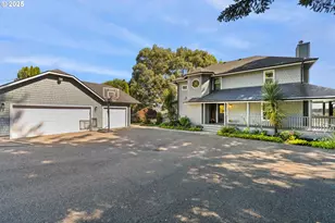 93646 Mallard Ln, North Bend, OR 97459 - Photo 12