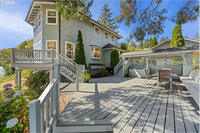 93646 Mallard Ln, North Bend, OR 97459 - Photo 8