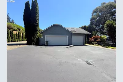 93646 Mallard Ln, North Bend, OR 97459 - Photo 2
