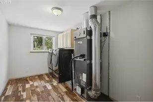 20658 Abiqua Rd N, Scotts Mills, OR 97375 - Photo 16