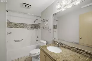 20658 Abiqua Rd N, Scotts Mills, OR 97375 - Photo 12