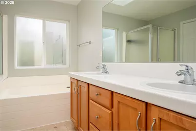 10636 SW 43rd Ave, Portland, OR 97219 - Photo 26