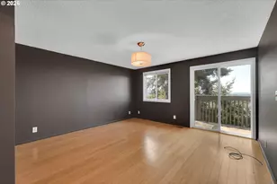 952 Summit Blvd, Springfield, OR 97477 - Photo 12