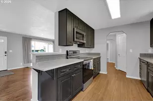1027 Longridge Dr, Springfield, OR 97478 - Photo 16