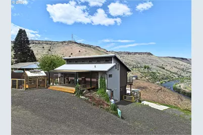 400 Lincoln Ave, Maupin, OR 97037 - Photo 1