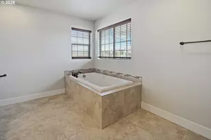 326 NE 77th Ave, Hillsboro, OR 97124 - Photo 18