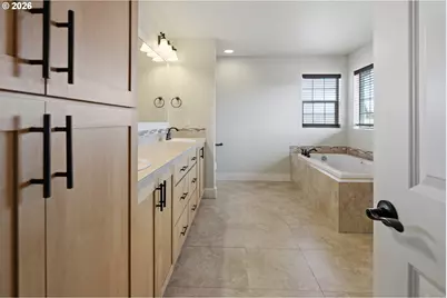 326 NE 77th Ave, Hillsboro, OR 97124 - Photo 18