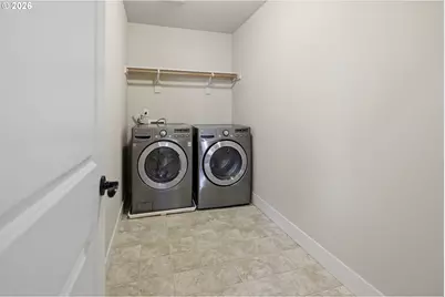 326 NE 77th Ave, Hillsboro, OR 97124 - Photo 28