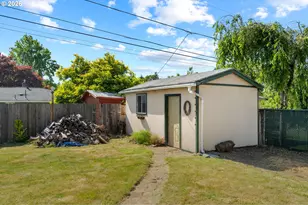 3251 SE 179th Ave, Portland, OR 97236 - Photo 36