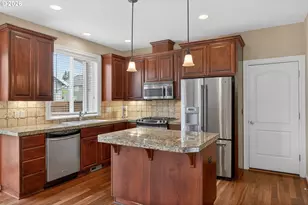 14533 Walnut Grove Wy, Oregon City, OR 97045 - Photo 16