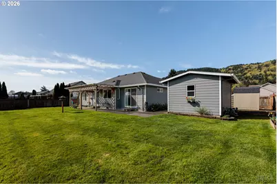 3310 5th St, Columbia City, OR 97018 - Photo 18