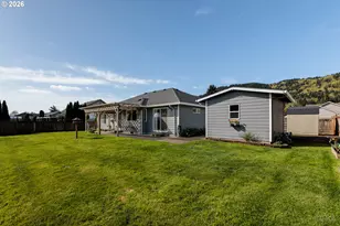 3310 5th St, Columbia City, OR 97018 - Photo 18