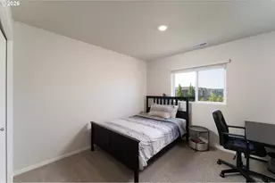 1999 Killian Spring Dr, Woodburn, OR 97071 - Photo 22