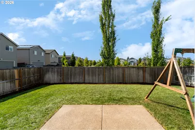 1999 Killian Spring Dr, Woodburn, OR 97071 - Photo 24