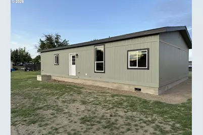 325 N Sloan, Stanfield, OR 97875 - Photo 2