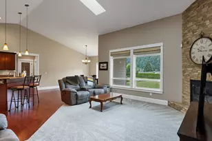 1306 Frontier St, Silverton, OR 97381 - Photo 14