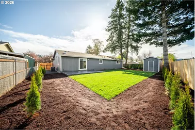 879 N Broadway St, Estacada, OR 97023 - Photo 26
