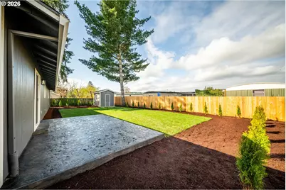 879 N Broadway St, Estacada, OR 97023 - Photo 24