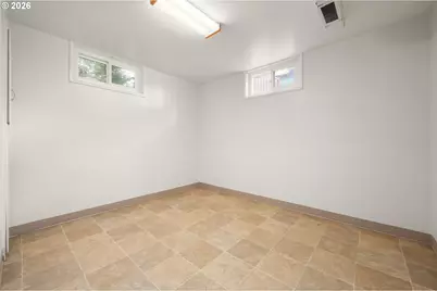 2661 Harris St, Eugene, OR 97405 - Photo 36