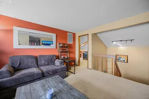 1205 NW Littlewood Ct, Roseburg, OR 97471 - Photo 16