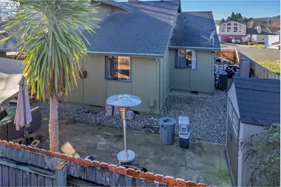 1205 NW Littlewood Ct, Roseburg, OR 97471 - Photo 24