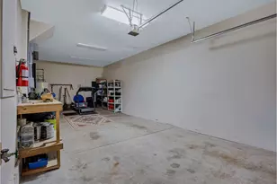 25583 E Chester Mountain Dr, Mount Hood Village, OR 97067 - Photo 32