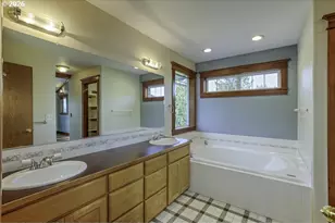 4055 Westwood Dr, Tillamook, OR 97141 - Photo 28