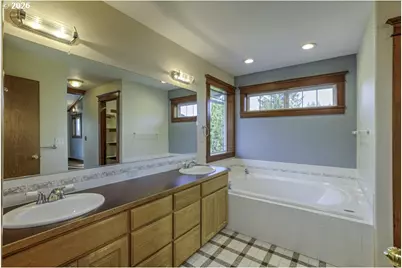 4055 Westwood Dr, Tillamook, OR 97141 - Photo 32