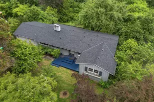 4010 SW Hamilton St, Portland, OR 97221 - Photo 2