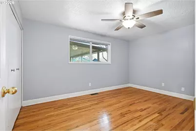 1740 Jansen Way, Woodburn, OR 97071 - Photo 28