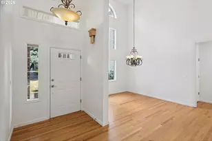 5904 Bay Point Dr, Lake Oswego, OR 97035 - Photo 2