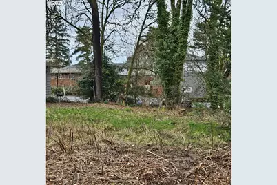 3rd St #3, Newberg, OR 97132 - Photo 2