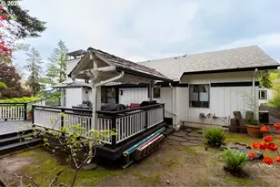 2496 Panorama Dr, Eugene, OR 97405 - Photo 40