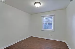 4438 NE 90th Ave, Portland, OR 97220 - Photo 14