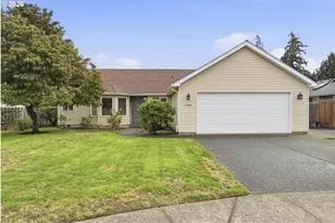 1786 N Locust St, Canby, OR 97013 - Photo 2