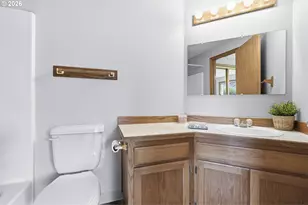 1786 N Locust St, Canby, OR 97013 - Photo 38