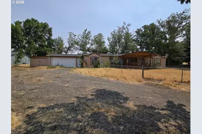 5 New Castle Rd, Dallesport, WA 98617 - Photo 2