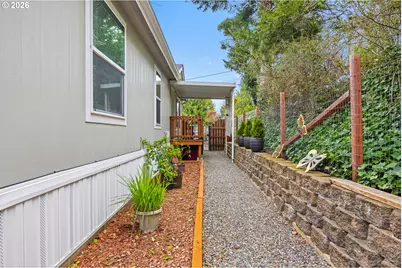 1050 N Cedar Point Rd #C09, Coquille, OR 97423 - Photo 32