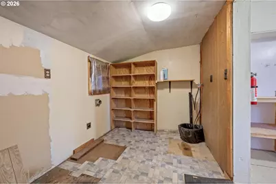 6824 SE 66th Ave, Portland, OR 97206 - Photo 12