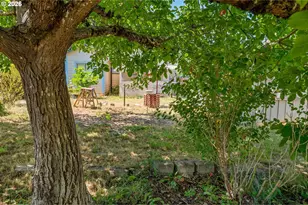 6824 SE 66th Ave, Portland, OR 97206 - Photo 28