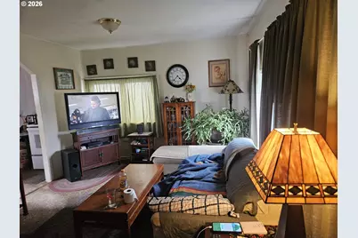 1421 NW 17th St, Lincoln City, OR 97367 - Photo 4