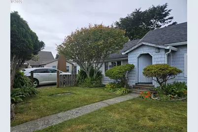 1421 NW 17th St, Lincoln City, OR 97367 - Photo 2