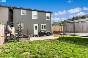 1552 W Thyme Dr, Roseburg, OR 97471 - Photo 32