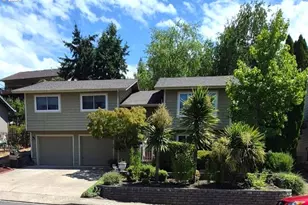 1343 NW Vallejo Dr, Roseburg, OR 97471 - Photo 36
