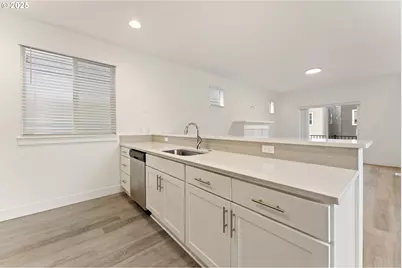 3037 SW Sherman Pl, Beaverton, OR 97003 - Photo 12