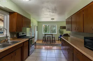 715 W Coe Ave, Stanfield, OR 97875 - Photo 6