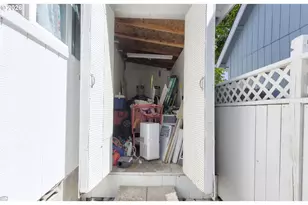 515 NW Dimmick St, Grants Pass, OR 97526 - Photo 30