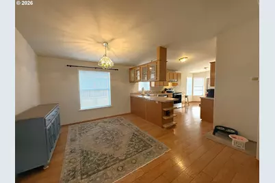 213 River Ridge Ave, Roseburg, OR 97471 - Photo 18