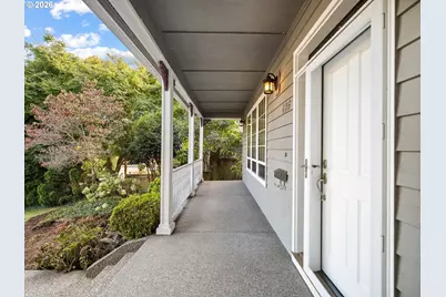 426 7th St, Lake Oswego, OR 97034 - Photo 4